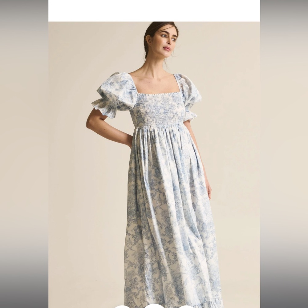 Nothing fits but floral dress